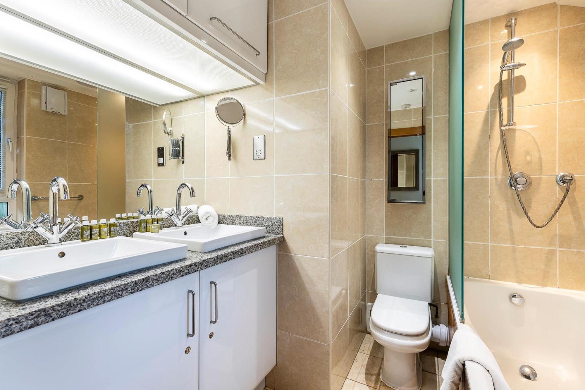 Tower Bridge 2Br Apartment For 6 With Terrace London Exteriör bild